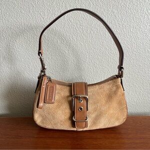 Vintage Y2K Coach Hamptons Suede Buckle Demi - Style 7558 - Color Camel